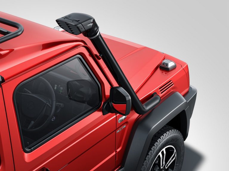 3-DOOR_9