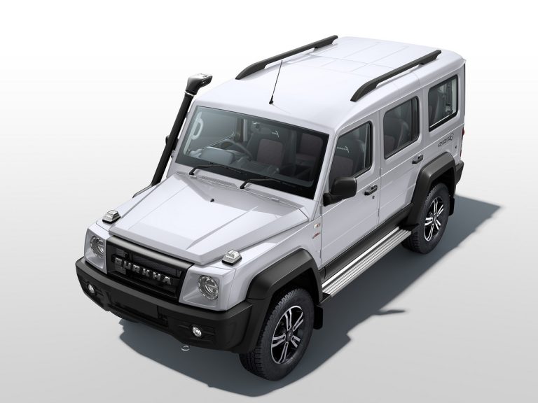 5-DOOR_13